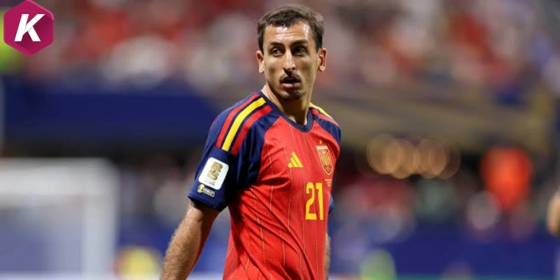 Niềm tin đặt vào Mikel Oyarzabal trước giờ bóng lăn