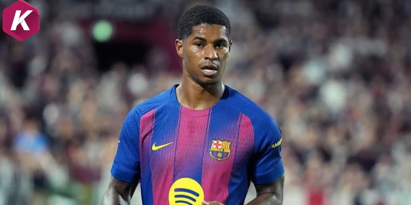 Rashford thi đấu thăng hoa tại Barcelona
